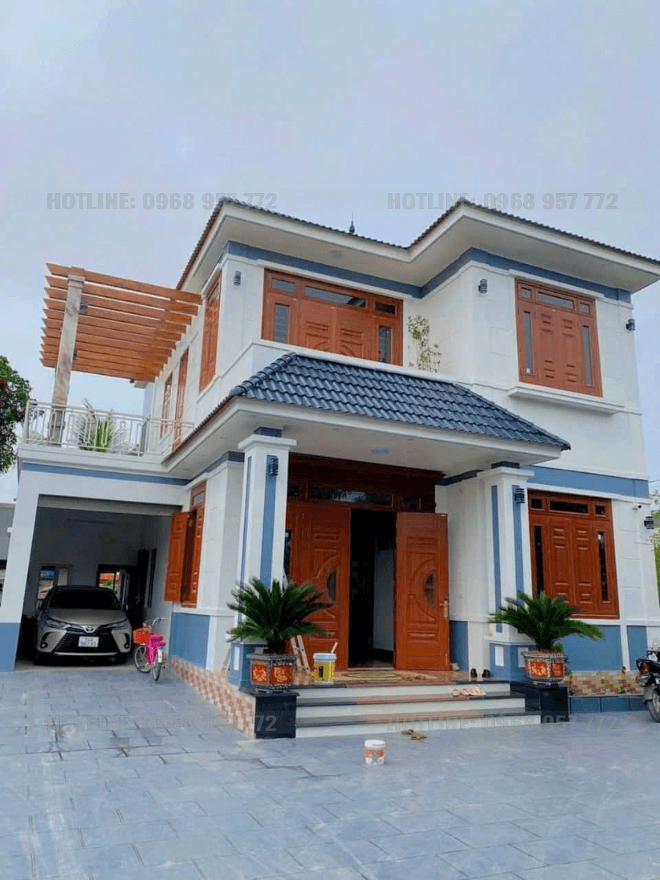 Cửa thép vân gỗ thẩm mỹ